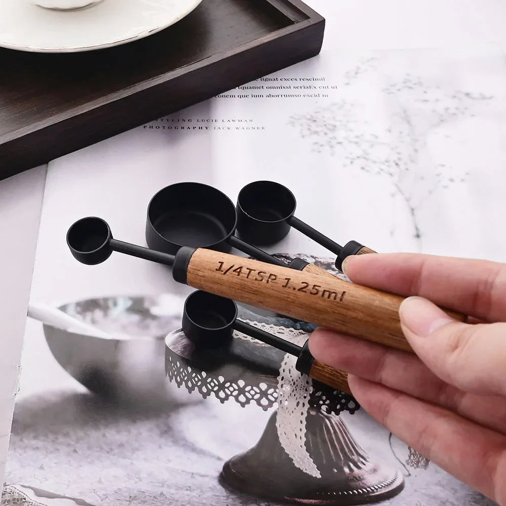 Lisslune | Lyra Measuring Cups & Spoon Set