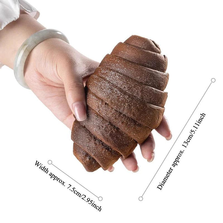 Lisslune | Realistic Caramel Cocoa Bread Model