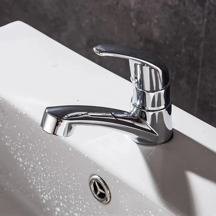 Lisslune | Smooth chrome single lever bathroom faucet with drip-free ceramic cartridge