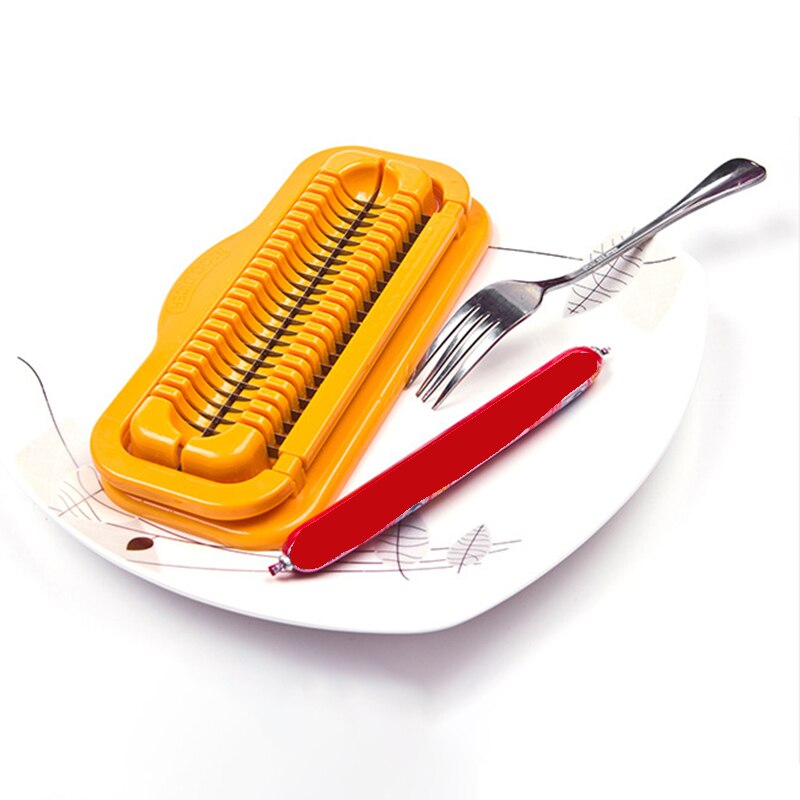 Lisslune | Easy Hot Dog Slicer
