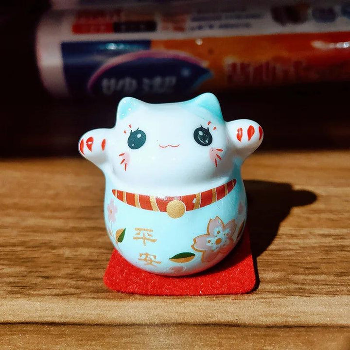Lisslune | Charming Japanese Ceramic Lucky Cat Daruma Figurine for Home Decor and Gifts