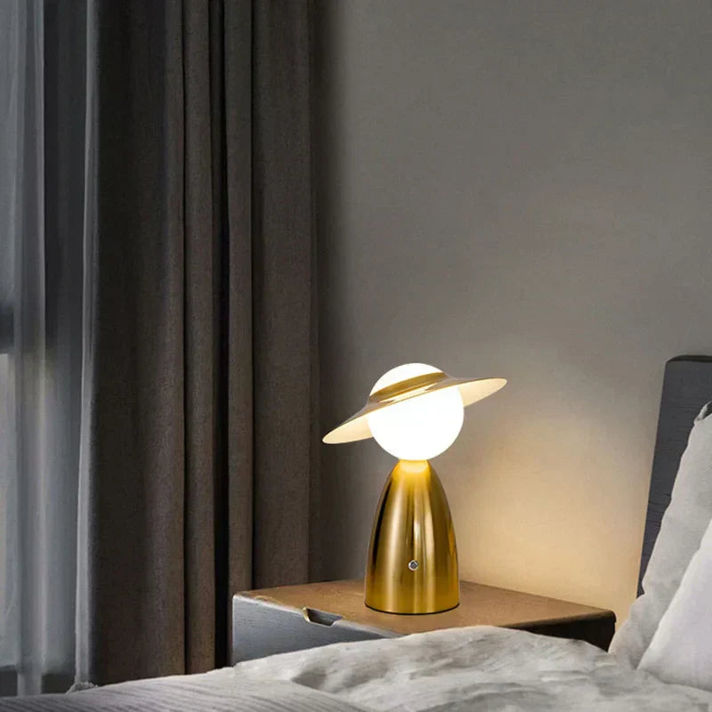 Lisslune | Battery Table Lamp Man with Hat