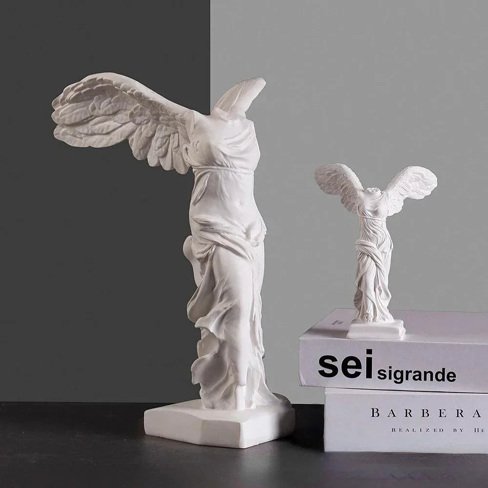 Lisslune | WingGlide - Artistic Floating Ornament