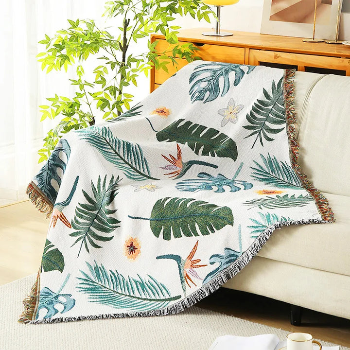 Lisslune | Jungle Cats Woven Throw Blanket