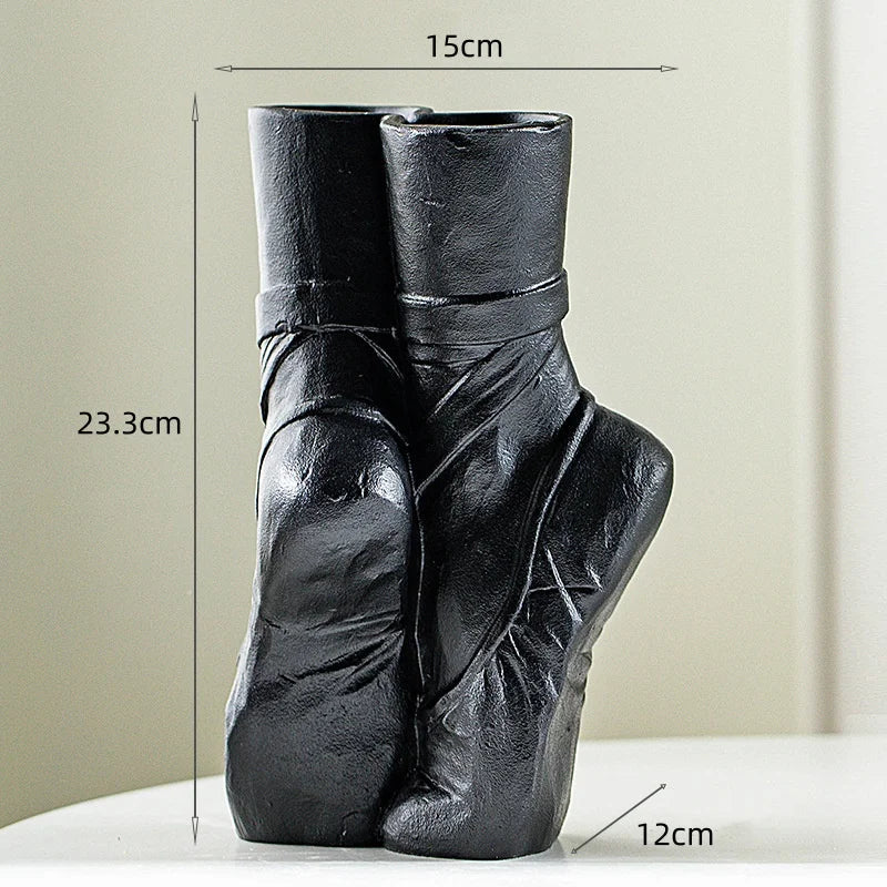 Lisslune | Artistic Ballerina Ceramic Vase