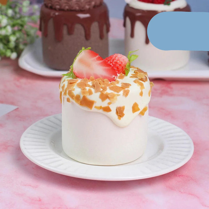 Lisslune | Realistic Artificial Sea Salt Room Cake Model - Ideal for Events, Home Decor, and Restaurant Displays
