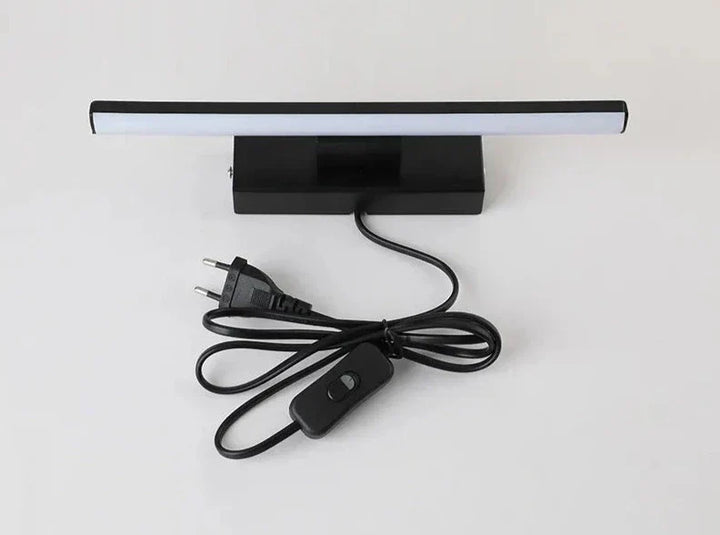 Lisslune | PlugLuxe – Sleek Scandinavian Wall Lamp with Plug for Stylish Interiors