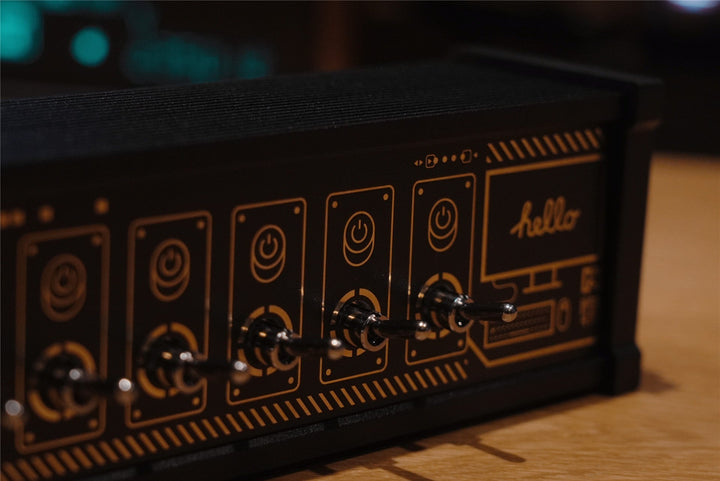 Lisslune | Retro Block USB Socket