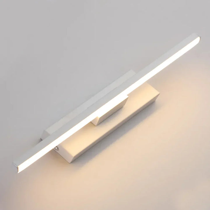 Lisslune | PlugLuxe – Sleek Scandinavian Wall Lamp with Plug for Stylish Interiors