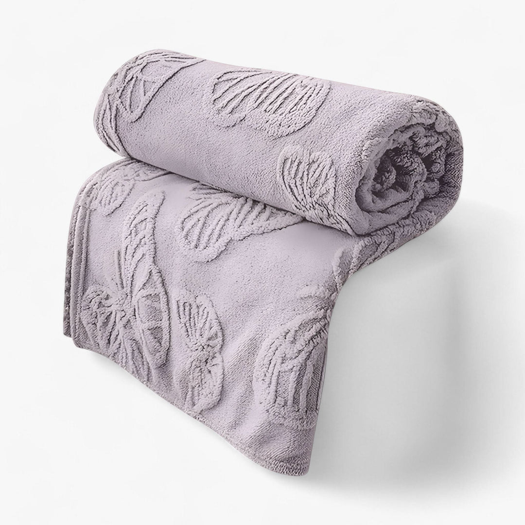 Lisslune | All-Season Soft Blanket for Warm and Cool Comfort