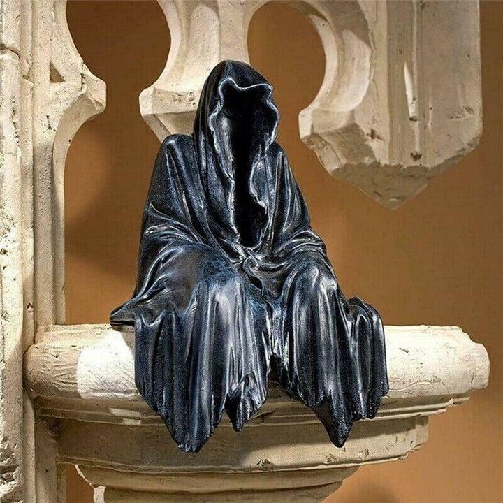 Lisslune | Ethereal Black Grim Reaper Resin Sculpture for Dark Fantasy Enthusiasts