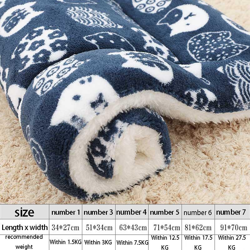 Lisslune | Plush Flannel Pet Bed for Ultimate Comfort for Dogs and Cats