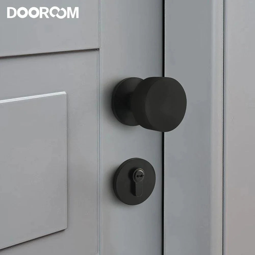 Lisslune | Sleek Serenity Brass Door Handle: Enhance the Style and Security of Your Home