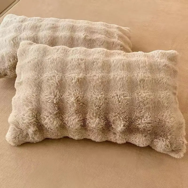 Rynx | Rabbit Plush Pillowcase 48x74cm 2 pcs. Soft Warm Fluffy Reversible Pillowcase Decorative Pillowcase for Beds Home Decoration