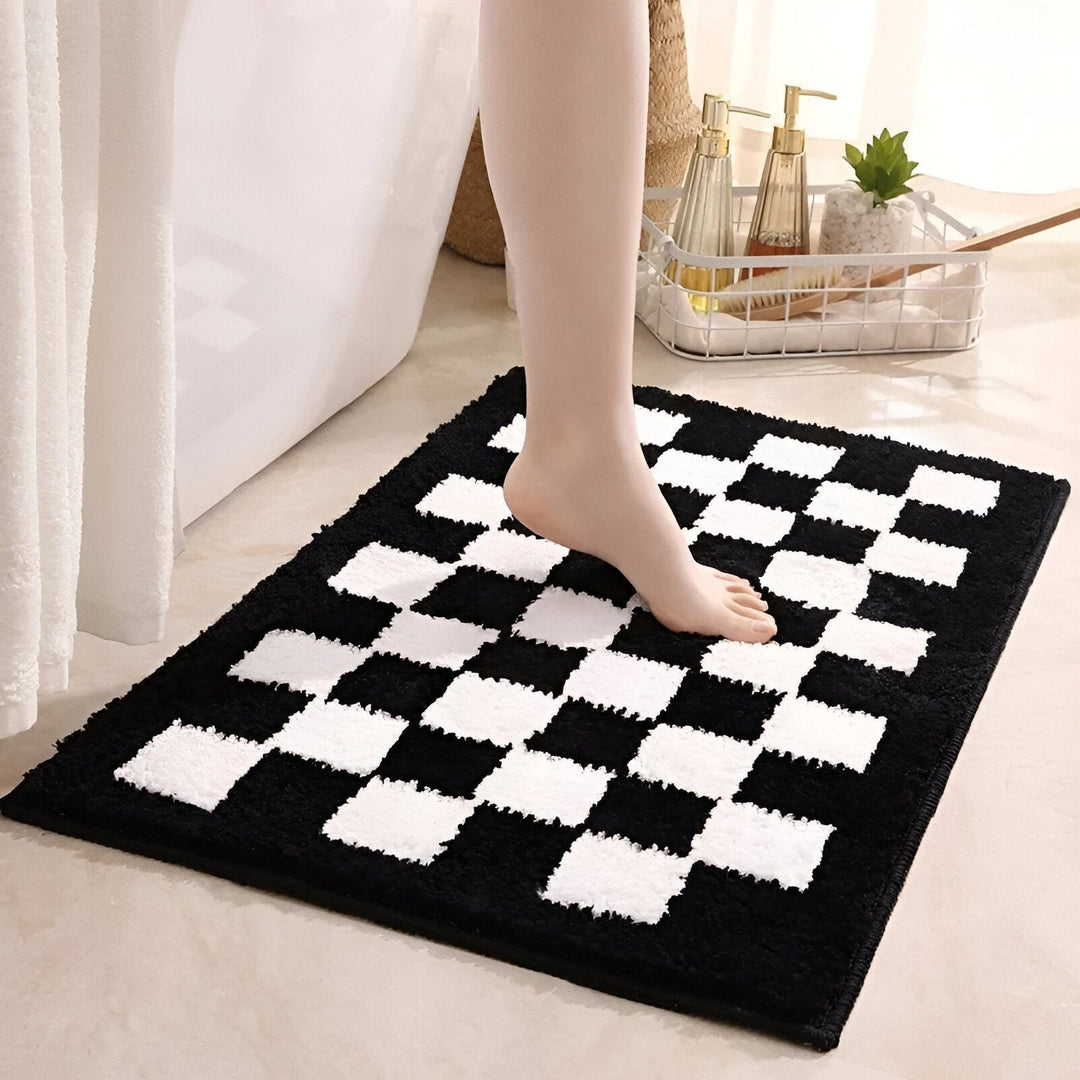 Lisslune | Plush Checkered Bath Mat