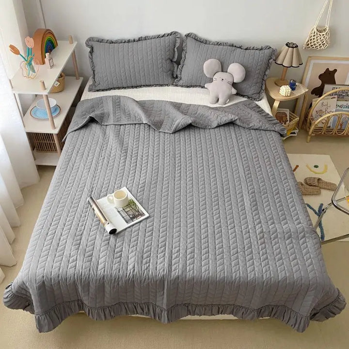Rynx Ruffled Quilted Breathable Summer Blanket Set Princess Climate Blanket Soft Washable Thin Comfort Blanket Set or Single Blanket