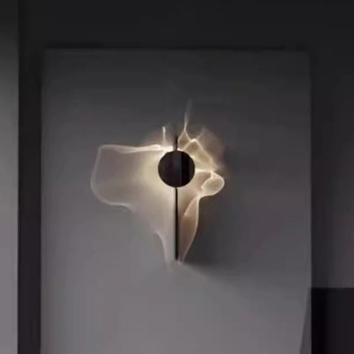 Lisslune | LuxeBeam - Modern LED wall light