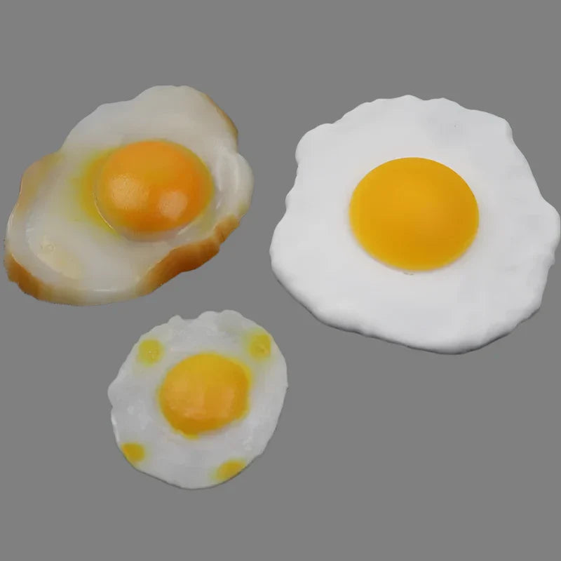 Lisslune | Set of 4 realistic PVC fried egg figures - Charming artificial omelet decorations for home and education
