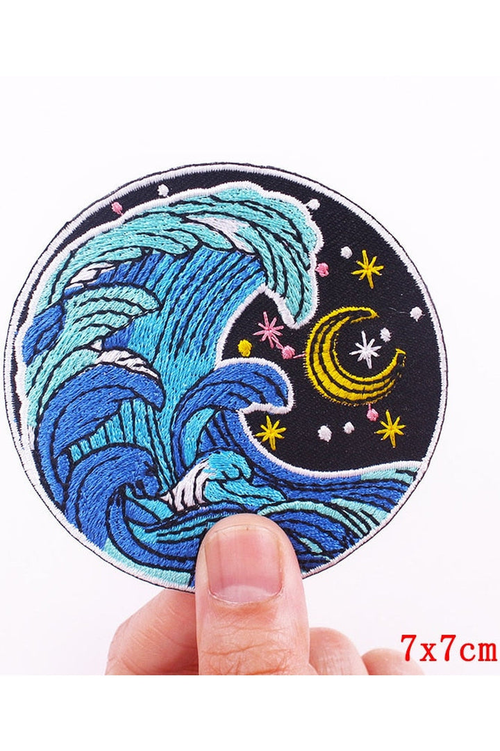 Lisslune | Follower Embroidery Patches