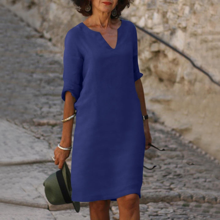 Lisslune | Elegant summer dress with V-neck