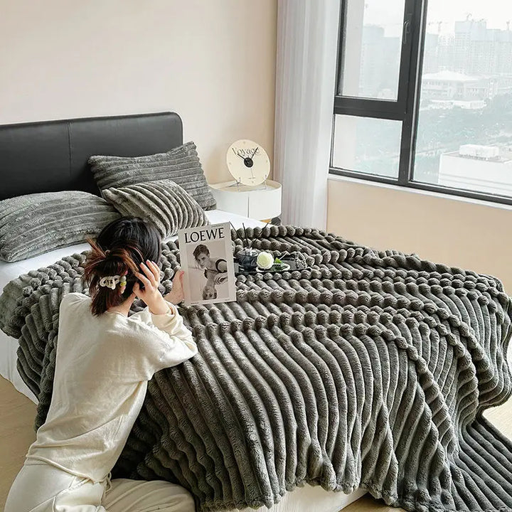 Rynx | Light Luxury Rabbit Plush Blanket for Autumn and Winter Warmth, Milk Fleece Sofa Cover Blanket, Coral Fleece Thick Office Blanket