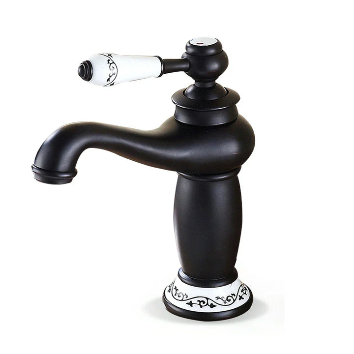 Lisslune | GoldArt | Vintage-style faucet for your bathroom