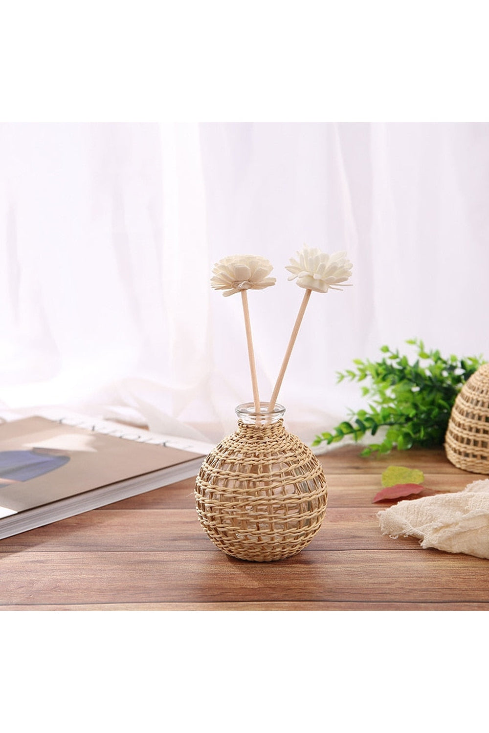 Lisslune | Academy Rattan Glass Vases