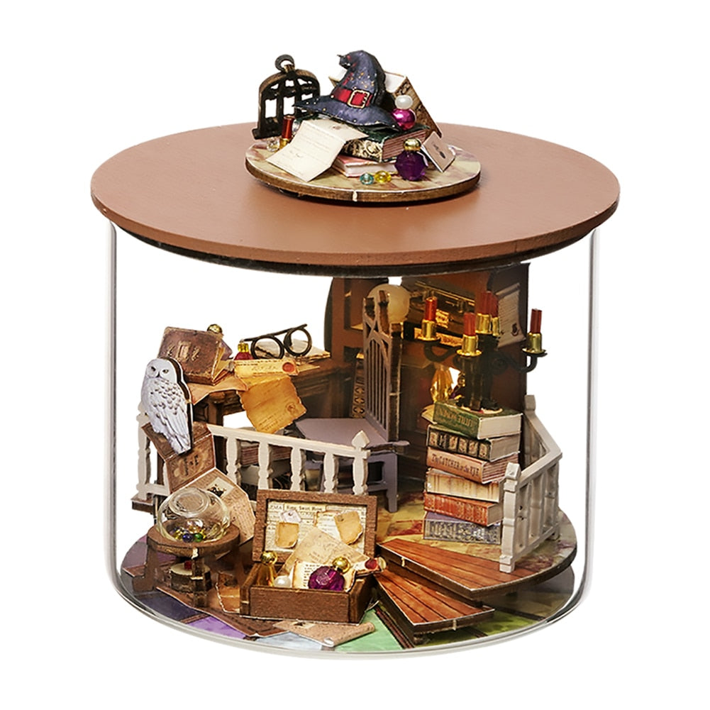 Lisslune | Mini Mansion Wooden Furnished Doll House
