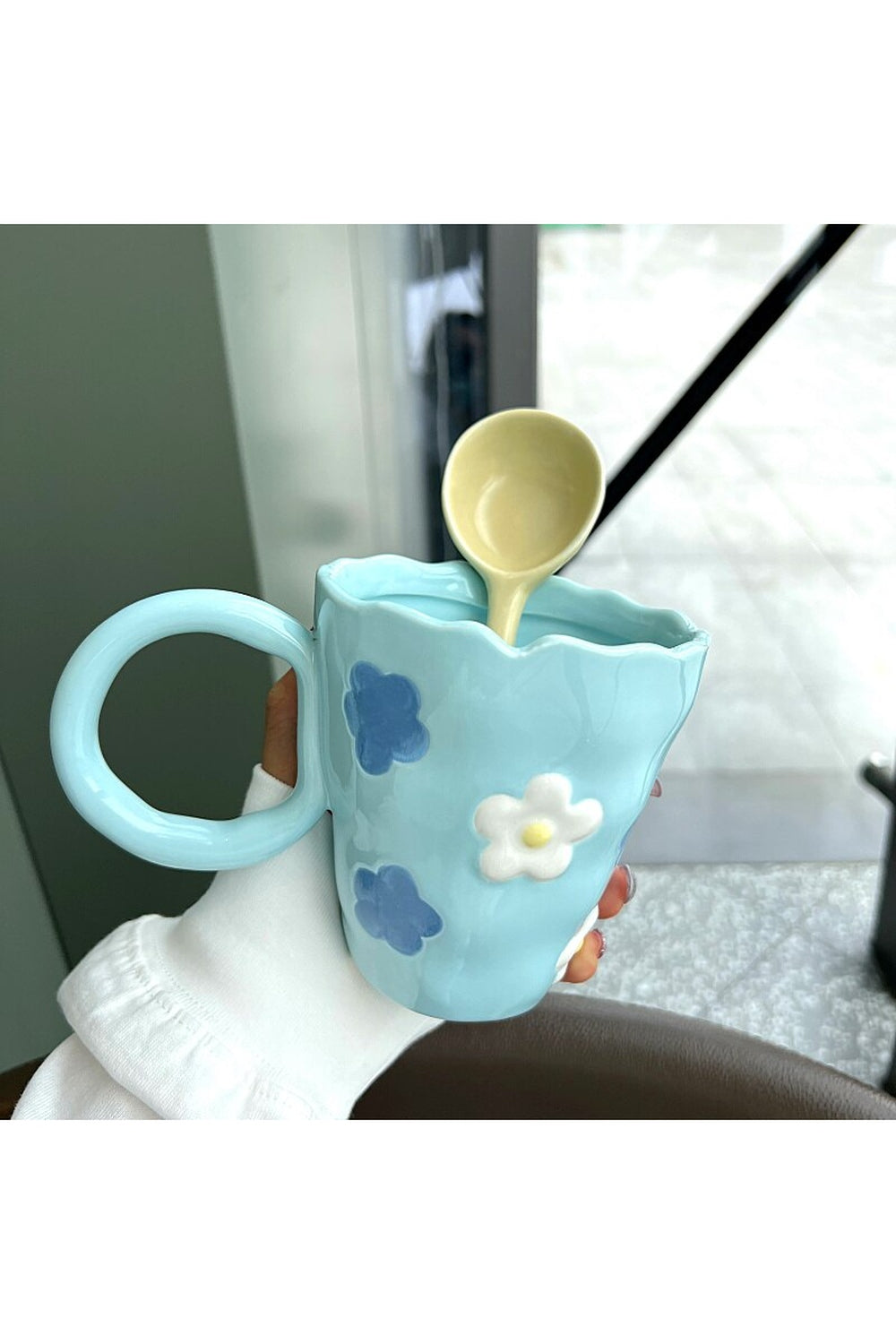 Lisslune | floral coffee cup