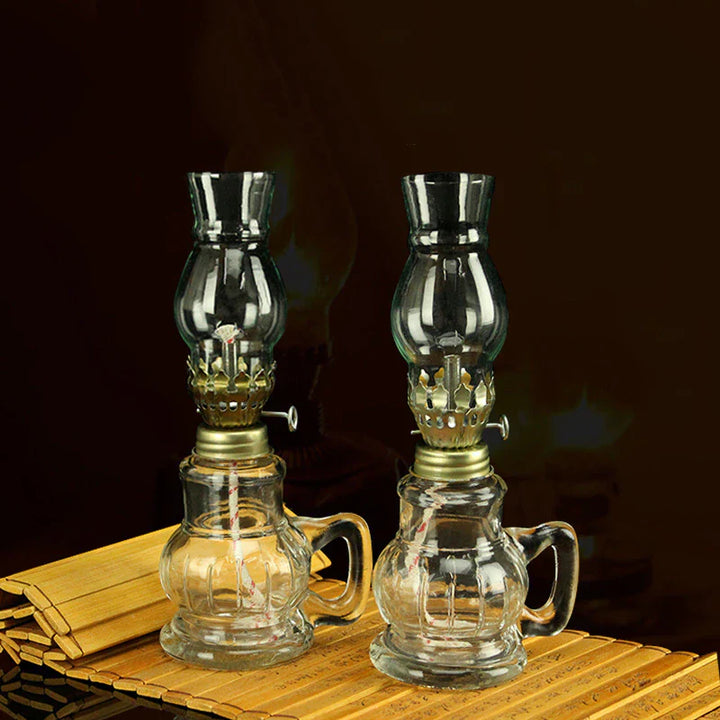 Lisslune | Vintage Kerosene Oil Lamp