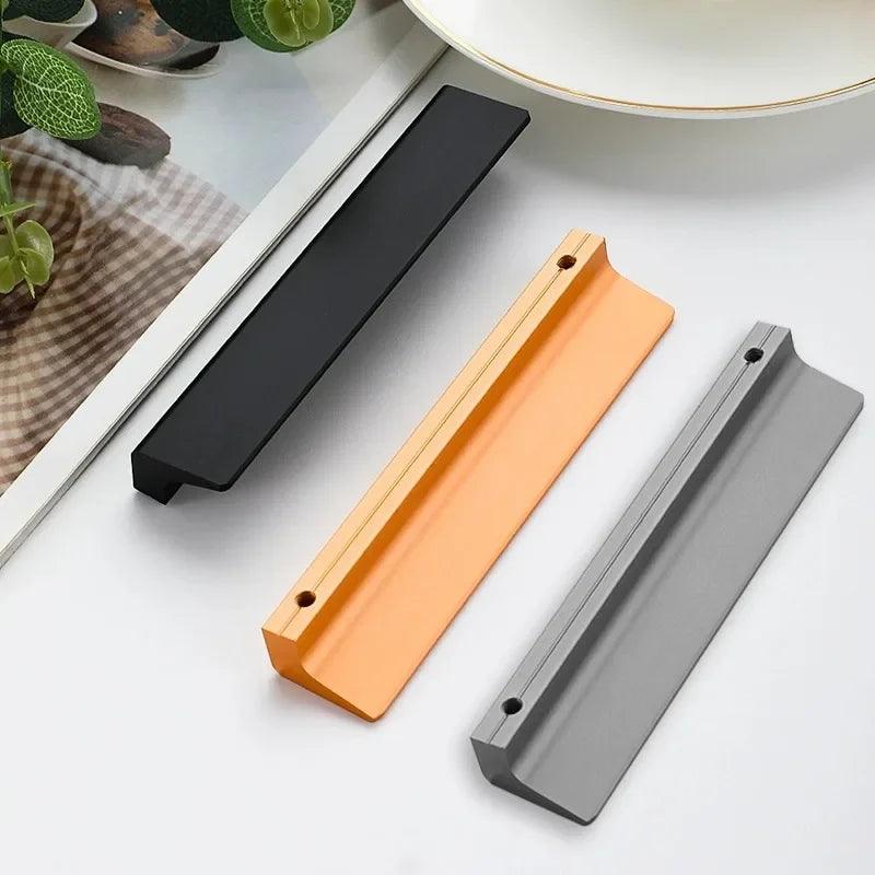 Lisslune | Elegant Black and Gold Aluminium Cabinet Door Handle Set - 3 Pieces