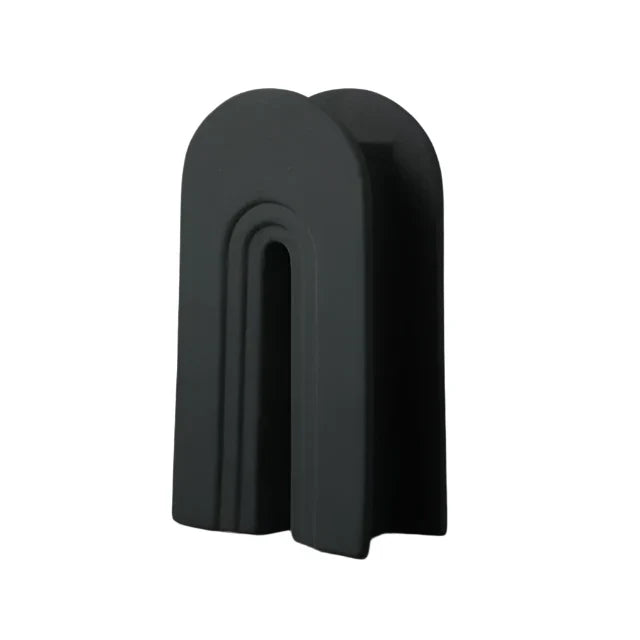 Lisslune | GeoSculpt Handcrafted Ceramic Vase – Modern Geometric Design