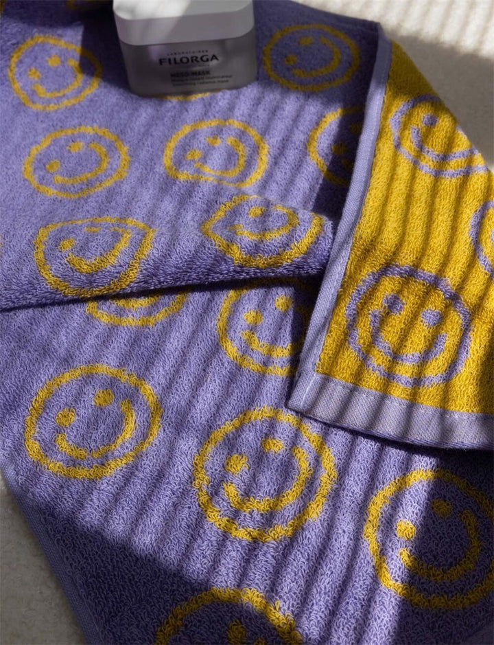 Lisslune | Double-sided Smiley Towel