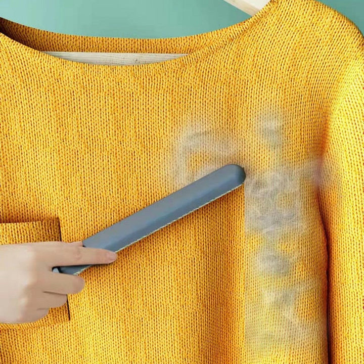 Lisslune | 3in1 Pet Hair Lint Remover Window Cleaner Brush