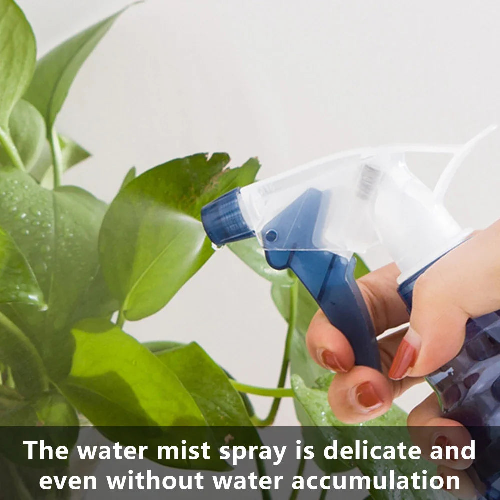 Lisslune | Adjustable spray bottle with ergonomic grip for easy handling and versatile use