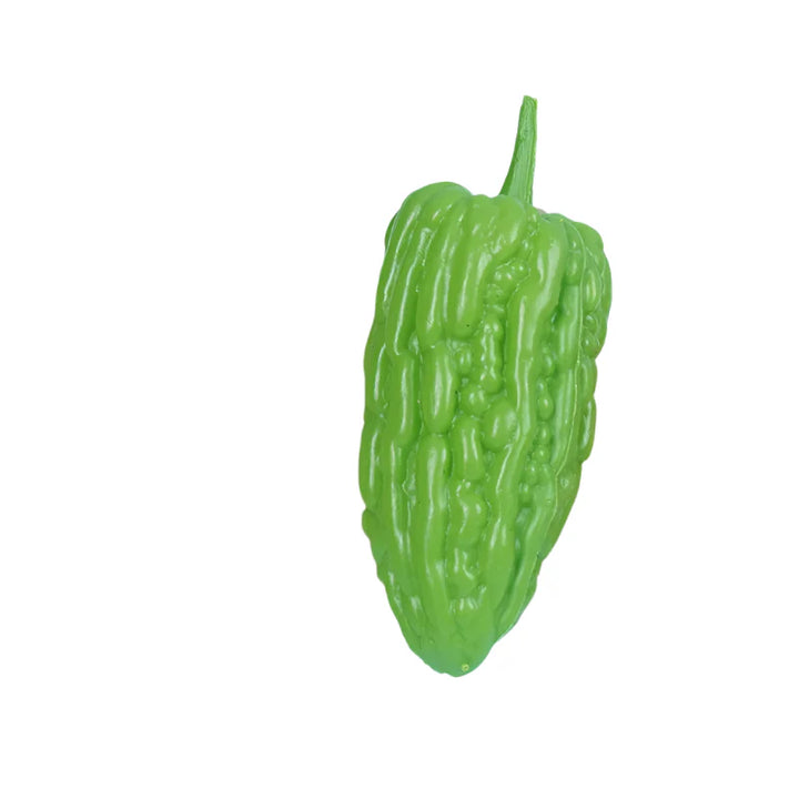 Lisslune | Realistic Red Pepper & Carrot Decorative Props: 2-Piece Artificial Vegetable Set for Dining and Photography
