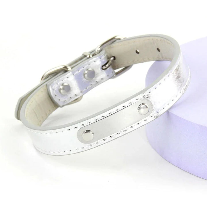 Lisslune | Glamorous Personalized Engraved Leather Dog Collar with Sparkling Accents