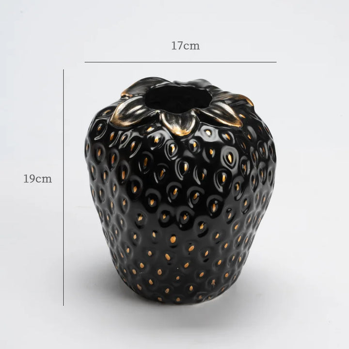 Lisslune | Ugly Strawberry Vase