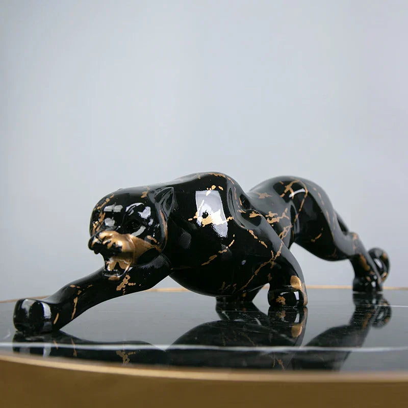 Lisslune | Elegant Jaguar Stone Sculptor