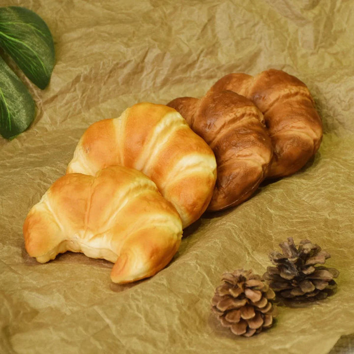Lisslune | Realistic Golden Lava Croissant Bread Model - Ideal for Photography and Decorative Displays