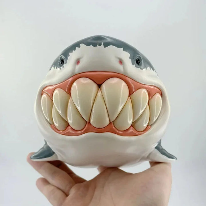 Lisslune | Scary Shark Bee Resin Decor