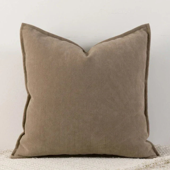 Lisslune | PureChenille - Elegant Cushion Cover for a Cozy Ambience