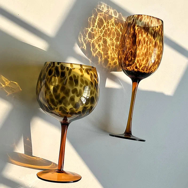 Lisslune | Vintage Amber Leopard-Print Wine Glass