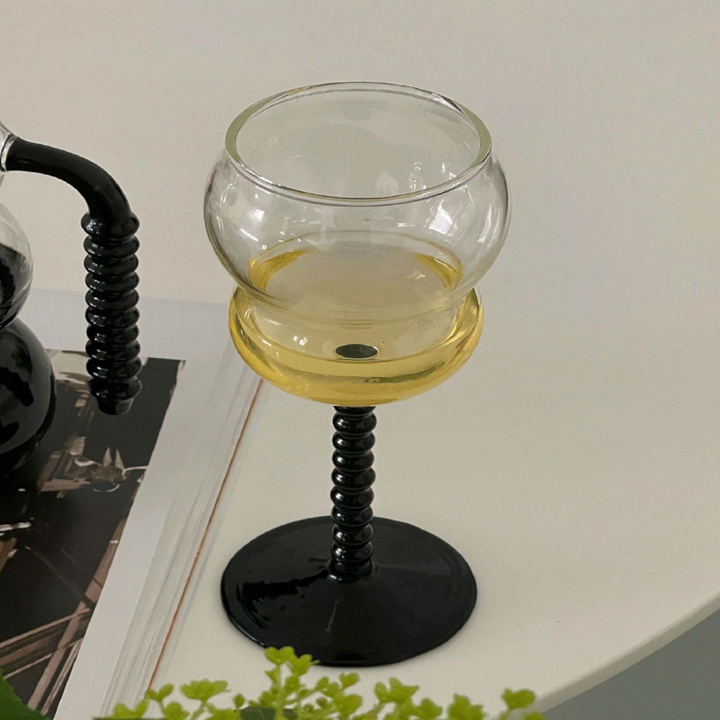 Lisslune | Chalice & Decanter made of colored glass