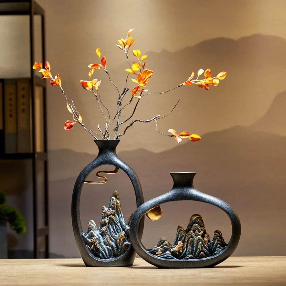 Lisslune | TranquilPeak – Artistic Ceramic Mountain Landscape Vase | Elegant Black Interior Decor