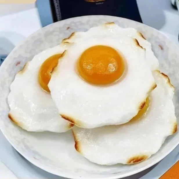 Lisslune | Fried Egg Refrigerator Magnet - Original Kitchen Accessory