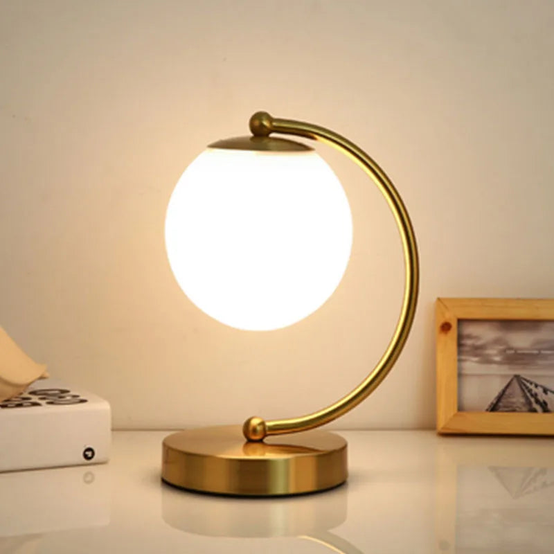 Lisslune | CozyGlow Elegant Table Lamp – Warm LED Lighting for Coziness and Style