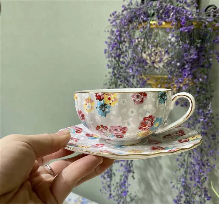 Lisslune | Elegant Bone China Porcelain Coffee Cup - Luxurious and Unique Design