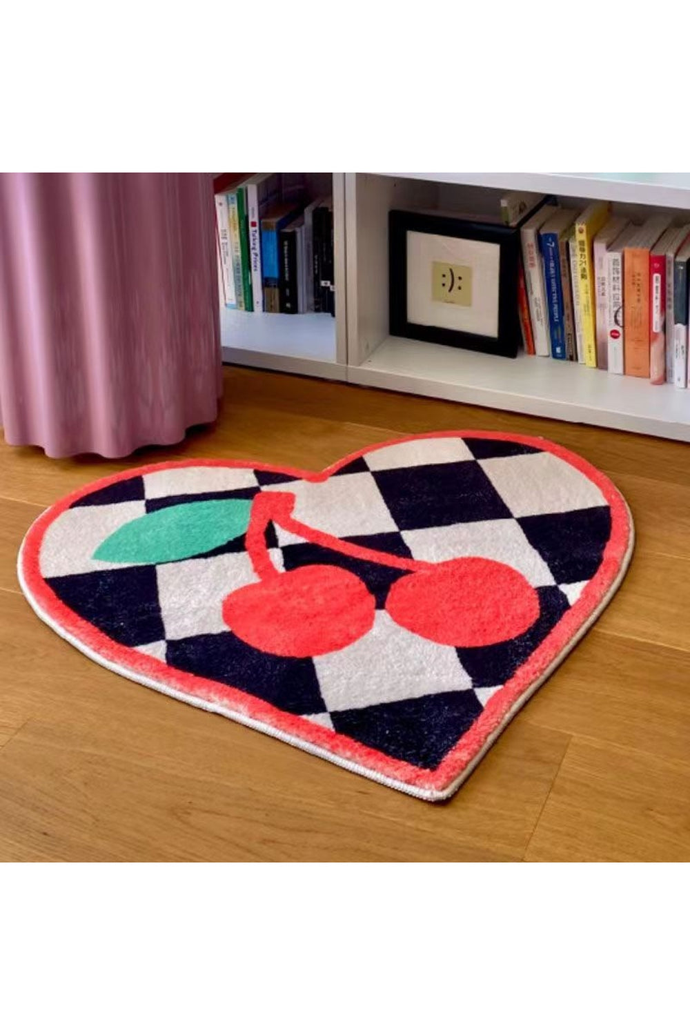 Lisslune | Strawberry Mat
