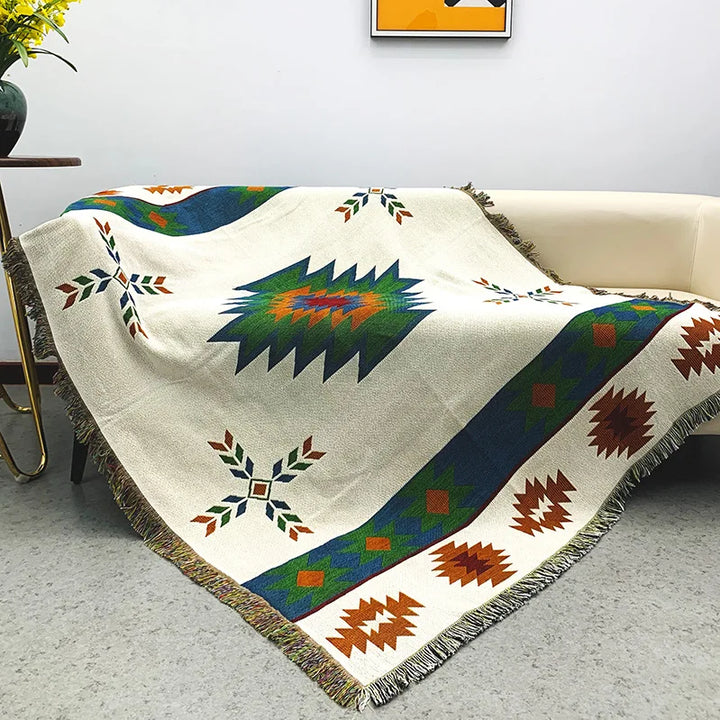 Lisslune | Woodland Celebration Blanket